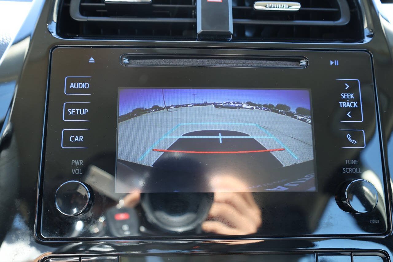 Used 2017 Toyota Prius Two w/ Prius Two Safety Plus Package FWD image 21