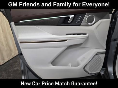 New 2026 Buick Enclave Avenir w/ Super Cruise Package AWD/4WD image 14