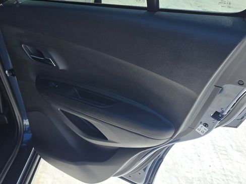 Certified 2019 Chevrolet Trax LT w/ Driver Confidence Package image 22