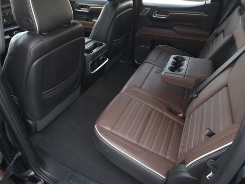 Used 2022 GMC Sierra 1500 Denali Ultimate image 30