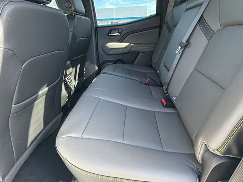 New 2026 Chevrolet Colorado ZR2 w/ Technology Package image 16