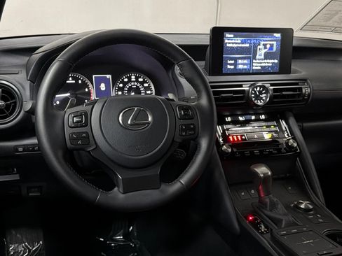Used 2025 Lexus IS 300 F Sport RWD image 34