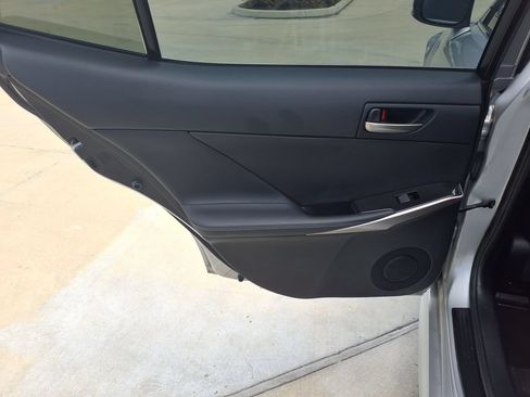 Used 2018 Lexus IS 300 w/ Premium Package RWD image 16