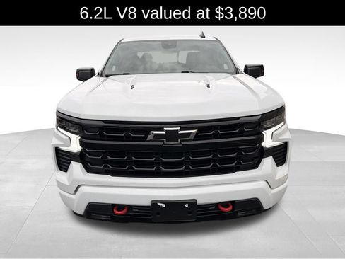 Used 2024 Chevrolet Silverado 1500 RST w/ Redline Edition AWD/4WD image 2