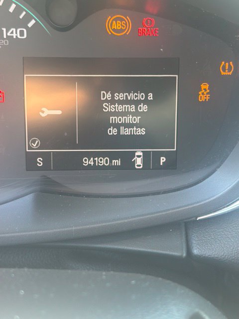 Used 2018 Chevrolet Trax LS FWD image 3