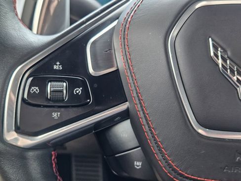 Used 2022 Chevrolet Corvette Stingray Premium Conv w/ Z51 Performance Package image 30