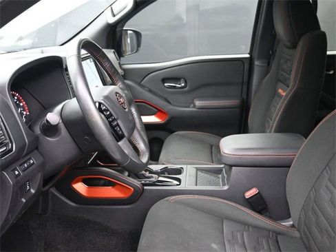 Used 2023 Nissan Frontier PRO-4X w/ Pro Convenience Package image 23