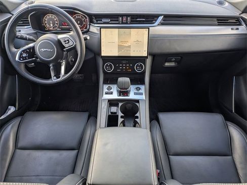 Used 2025 Jaguar F-PACE R-Dynamic S image 14