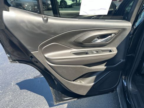 Used 2019 GMC Terrain SLT FWD image 32