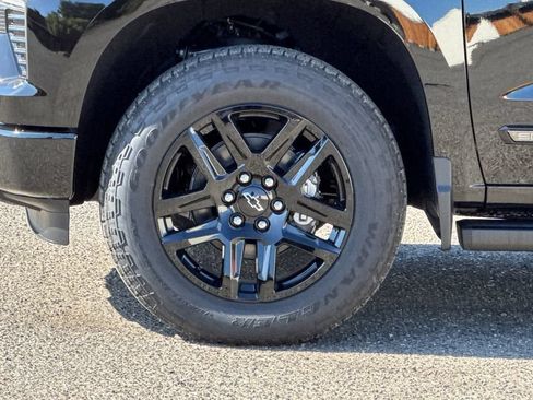 New 2026 Chevrolet Silverado 1500 High Country w/ Midnight Edition AWD/4WD image 25