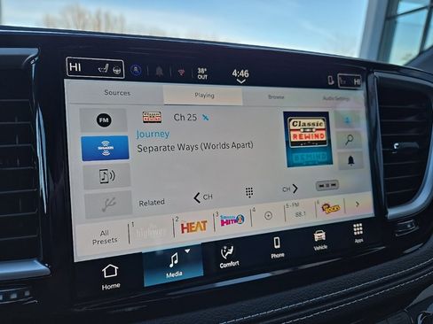 New 2026 Chrysler Pacifica Select w/ S Appearance Package image 49