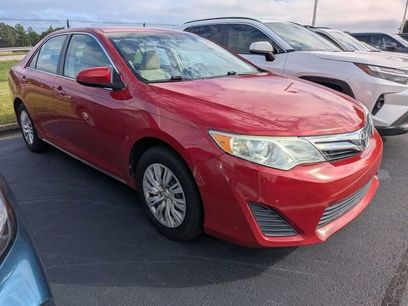 Used 2014 Toyota Camry LE