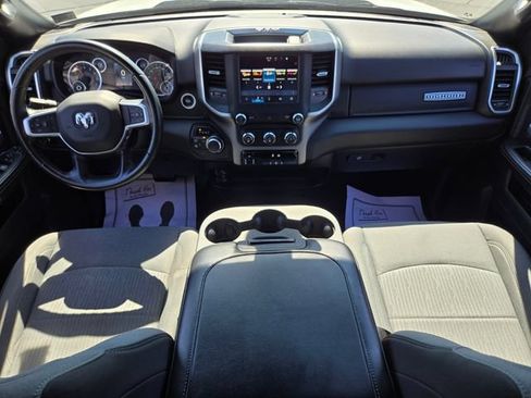 Used 2024 RAM 2500 Big Horn AWD/4WD image 14