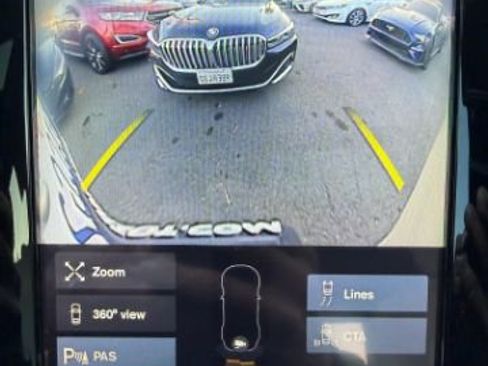 Used 2016 Volvo XC90 T6 Momentum w/ Momentum Plus Package image 25