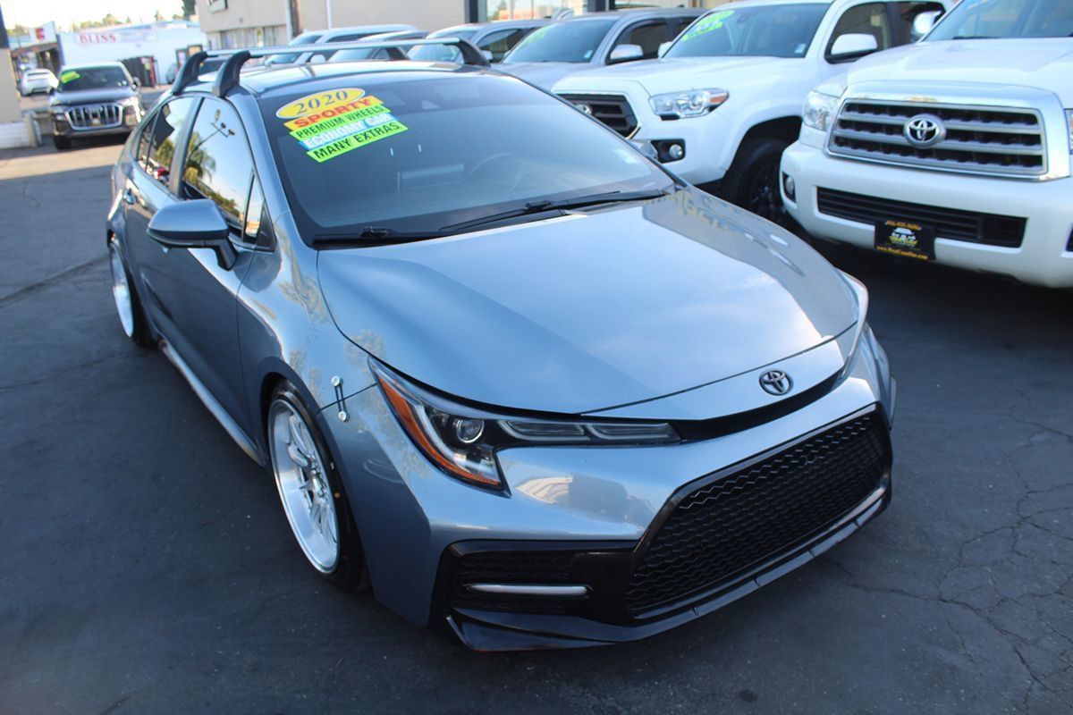 Used 2020 Toyota Corolla SE w/ Carpet Mat Package (TMS) FWD image 8