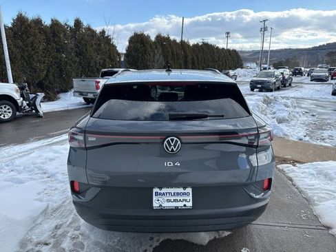 Used 2023 Volkswagen ID.4 Pro S image 5