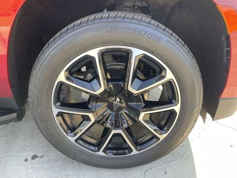 Used 2024 Chevrolet Tahoe RST image 32