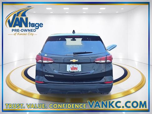 Used 2024 Chevrolet Equinox LS w/ LS Convenience Package image 7