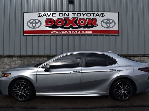 Certified 2023 Toyota Camry SE image 4