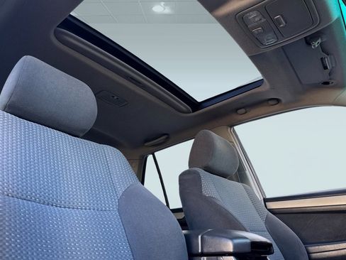 Used 2004 Toyota 4Runner SR5 image 24