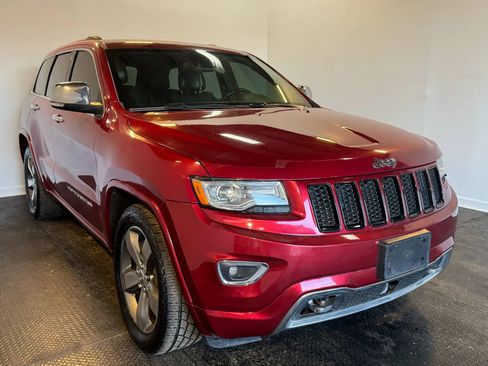 Used 2015 Jeep Grand Cherokee Overland w/ Advanced Technology Group image 3