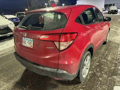 Used 2016 Honda HR-V LX image 10