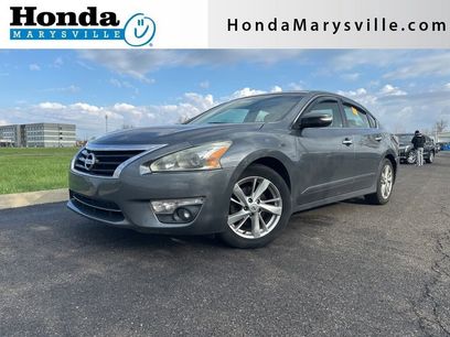Used 2015 Nissan Altima 2.5 SV w/ Convenience Package