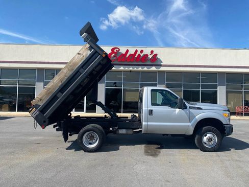 Used 2015 Ford F350 XL w/ Snow Plow Prep Package image 22