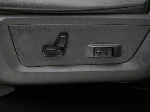 Used 2012 RAM 1500 Sport w/ Sport Premium Group image 20