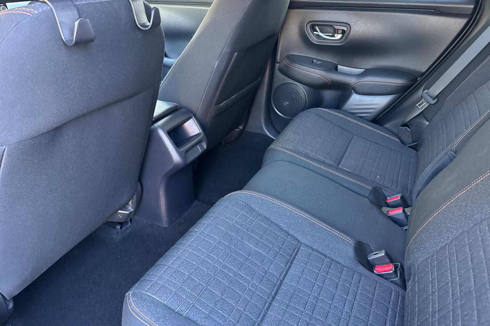 Used 2025 Honda HR-V Sport image 25