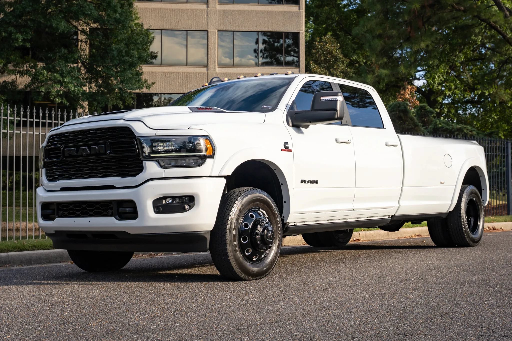 Used 2024 RAM 3500 Limited w/ Night Edition AWD/4WD image 1