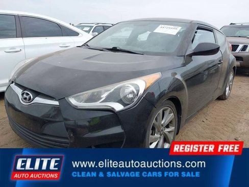 Used 2016 Hyundai Veloster image 4