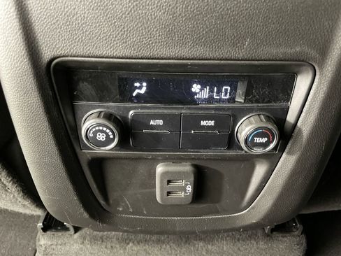 Used 2021 Buick Enclave Preferred image 20