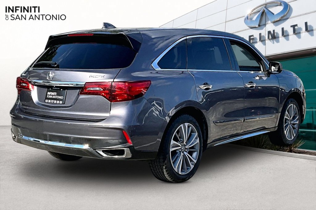 Used 2018 Acura MDX w/ Technology Package FWD image 2