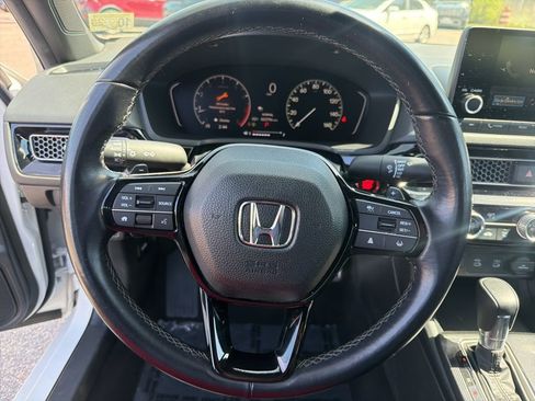Used 2025 Honda Civic Sport image 15