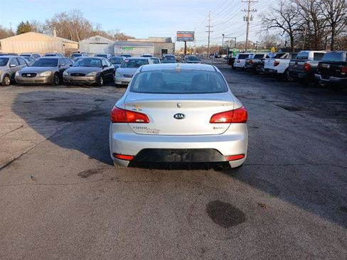Used 2015 Kia Forte Koup EX w/ EX Premium Package image 5
