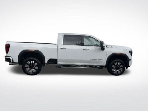 New 2026 GMC Sierra 2500 Denali w/ Denali Reserve Package AWD/4WD image 7