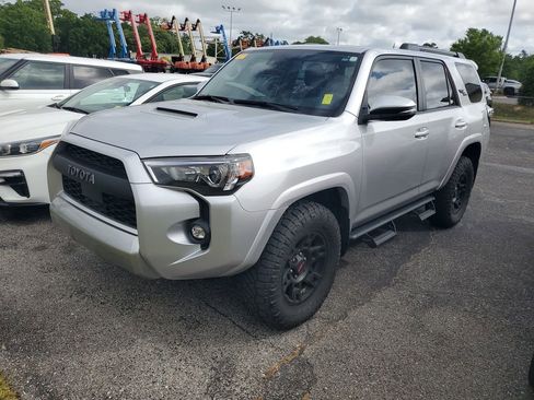 Used 2023 Toyota 4Runner TRD Off-Road Premium w/ Moonroof Package image 2