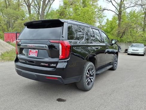 Used 2021 GMC Yukon AT4 w/ Rear Media and Nav Package AWD/4WD image 7
