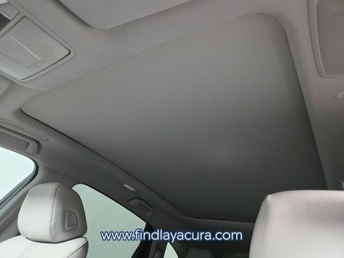 Used 2023 Acura RDX w/ Technology Package image 11