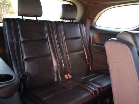 Used 2024 Dodge Durango GT RWD image 13
