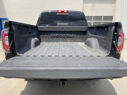 Used 2018 GMC Sierra 1500 Denali AWD/4WD image 13