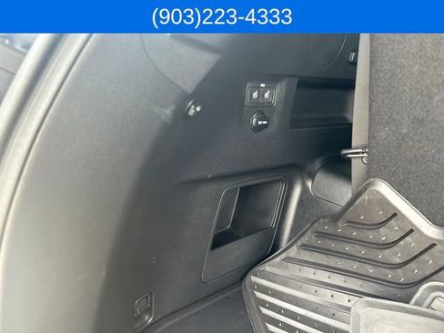 Used 2025 Kia Sorento S FWD image 55