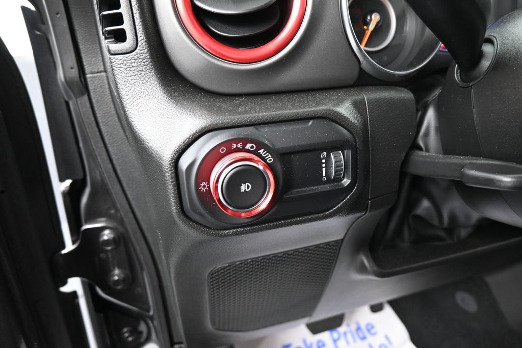 Used 2023 Jeep Wrangler Sport AWD/4WD image 27