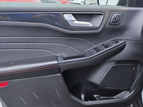 Used 2023 Ford Escape ST-Line Select w/ Tech Pack #2 image 17