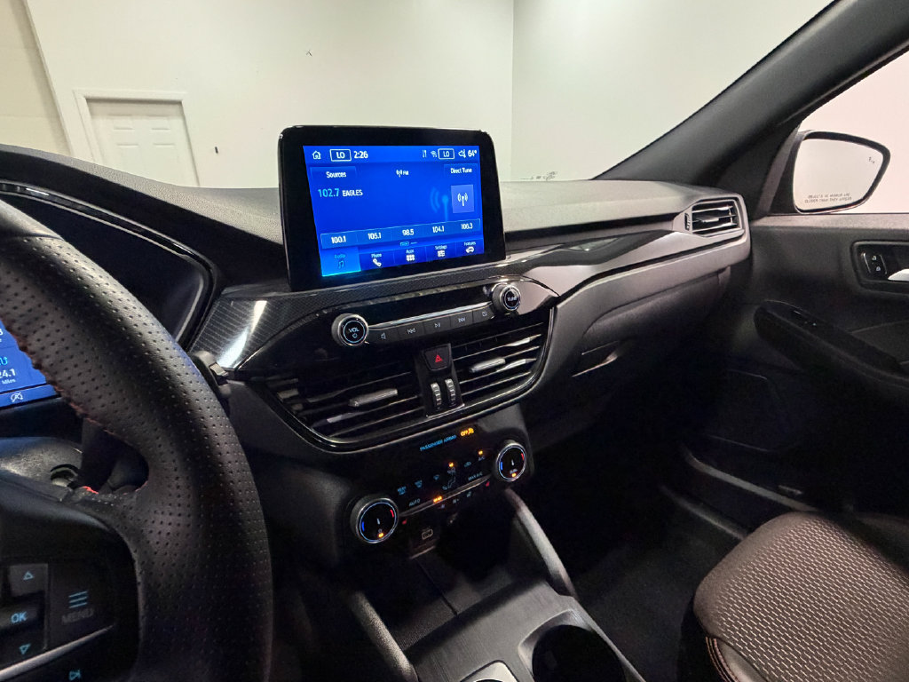 Used 2025 Ford Escape ST-Line Select AWD/4WD image 78