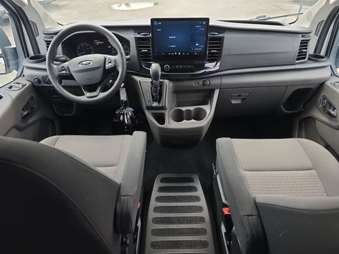 Used 2023 Ford Transit 350 XLT image 19