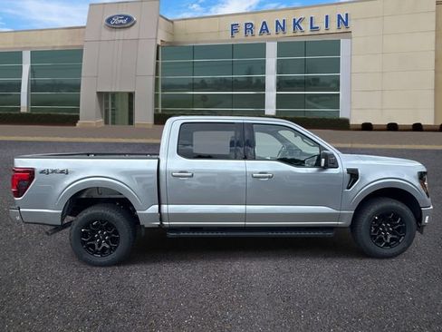 New 2026 Ford F150 XLT w/ Equipment Group 302A MID AWD/4WD image 8