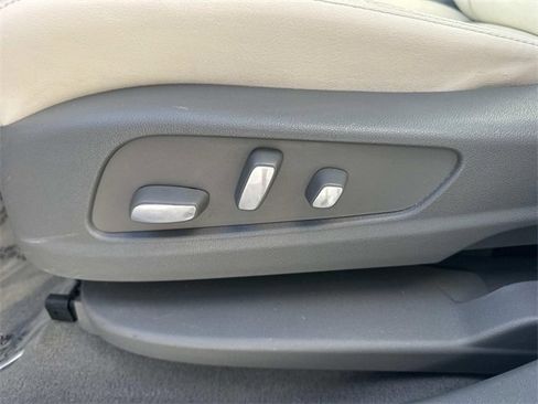 Used 2020 Cadillac XT5 Premium Luxury image 23