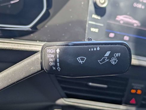 Used 2020 Volkswagen Jetta SEL Premium FWD image 29